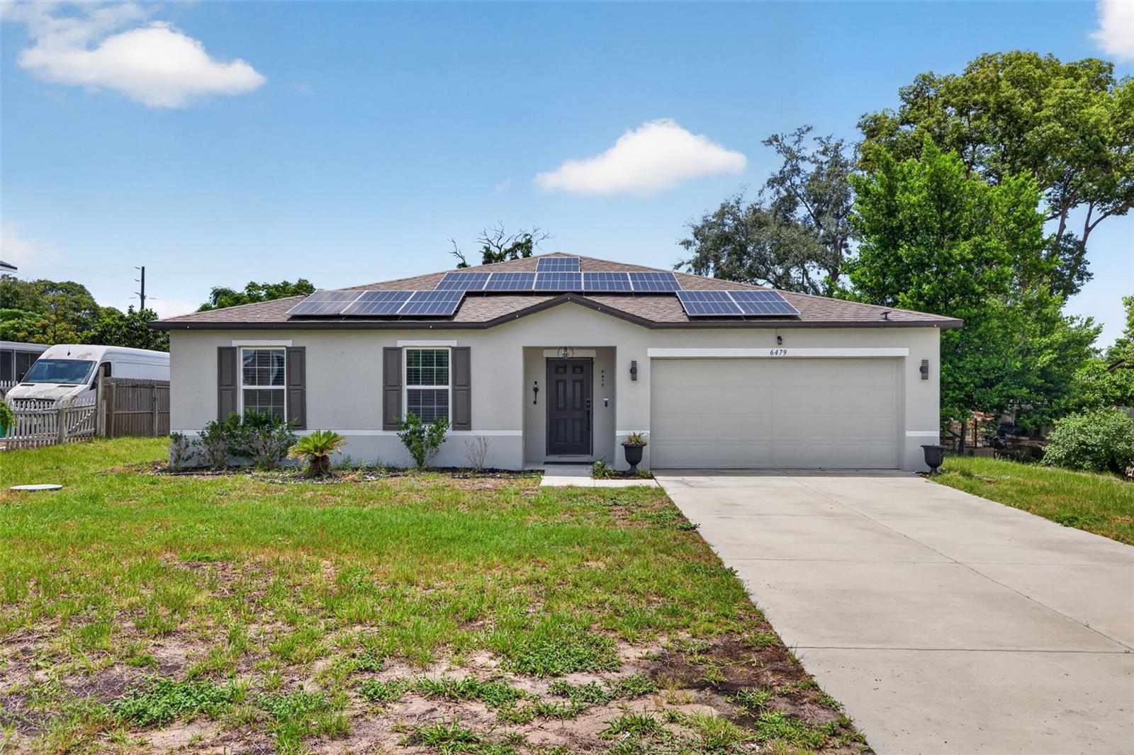 6479 GRAPEWOOD RD Property Photo 1