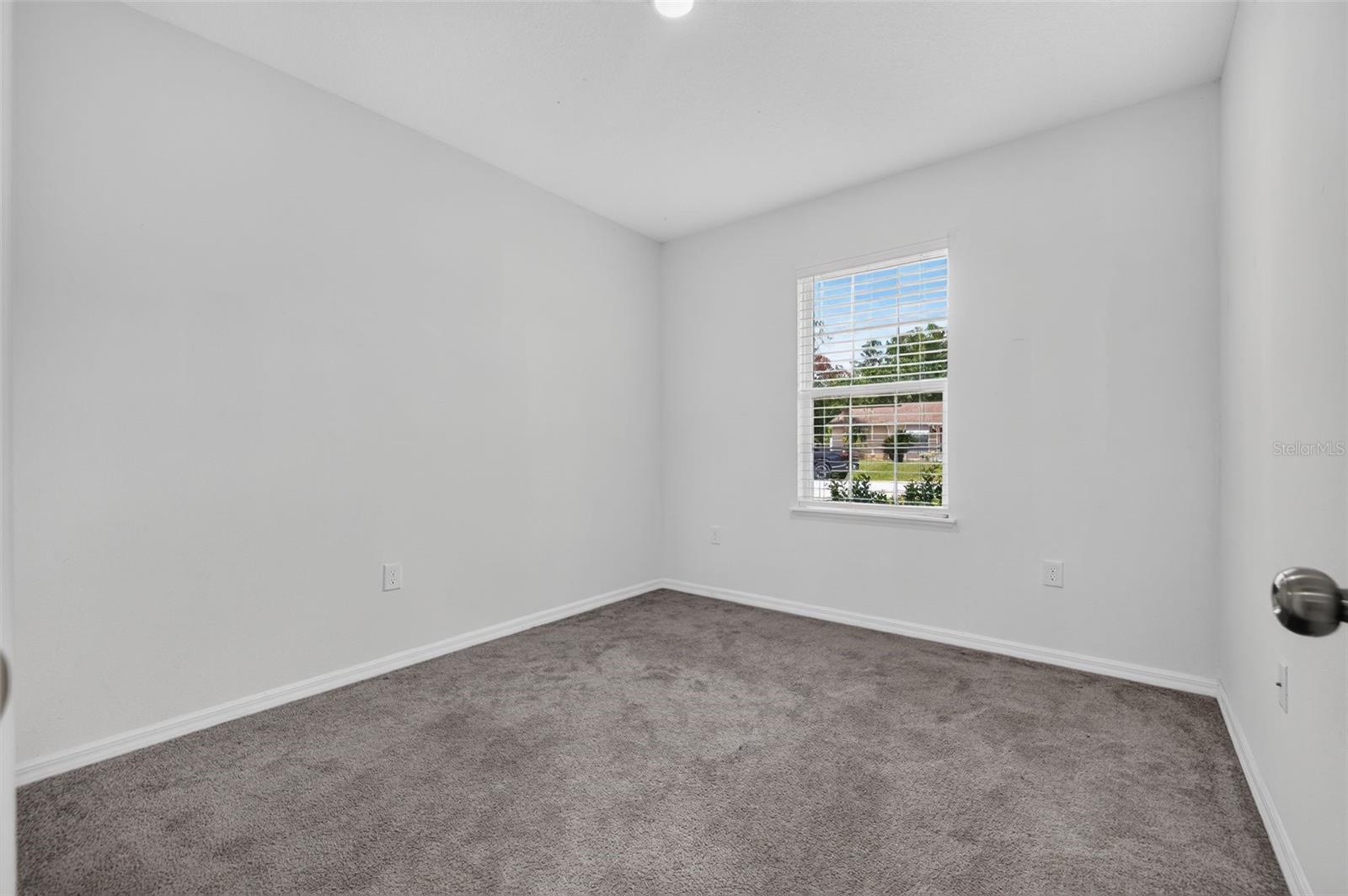 6479 Grapewood Rd Property Photo 24