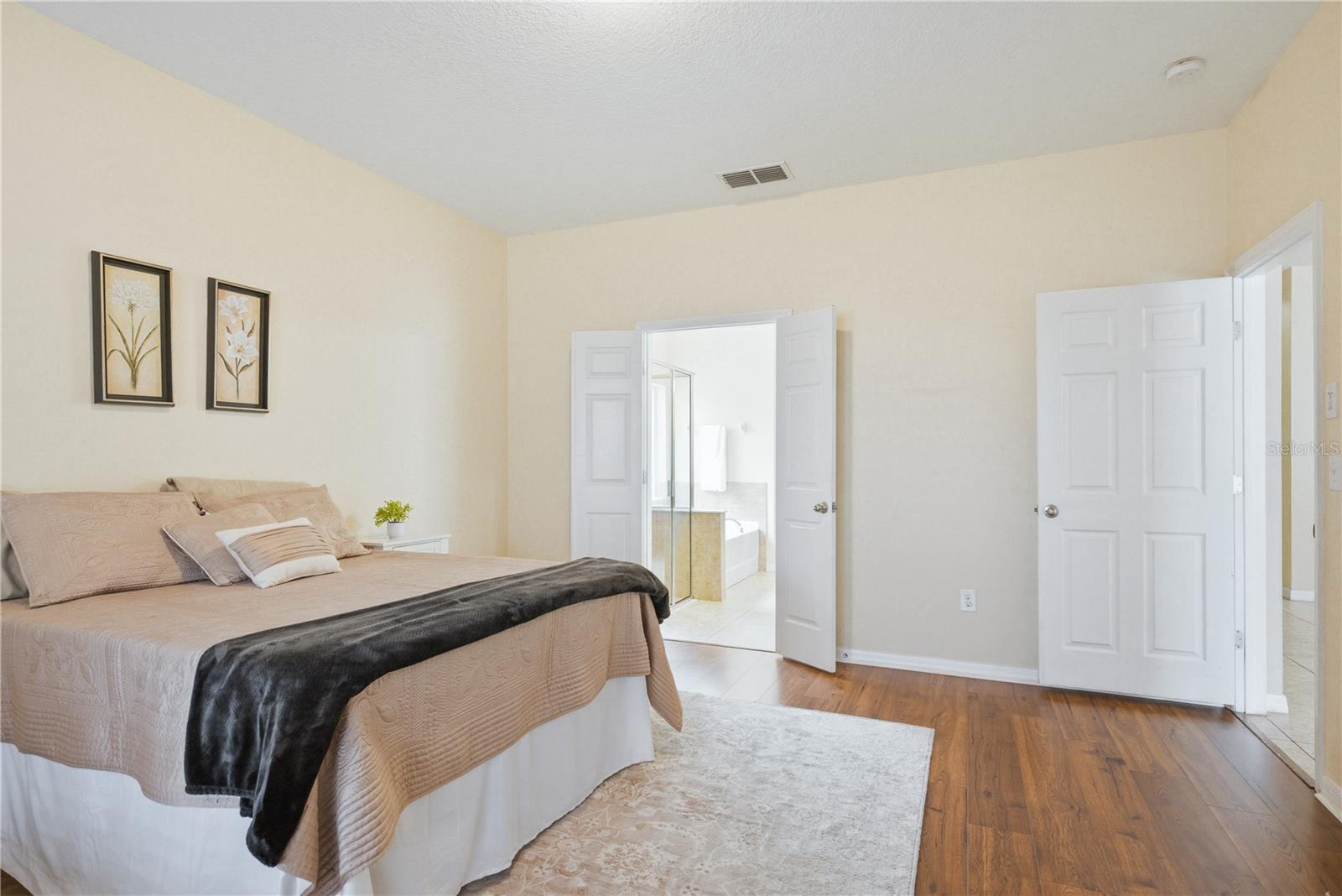 2211 Barracuda Ct Property Photo 14