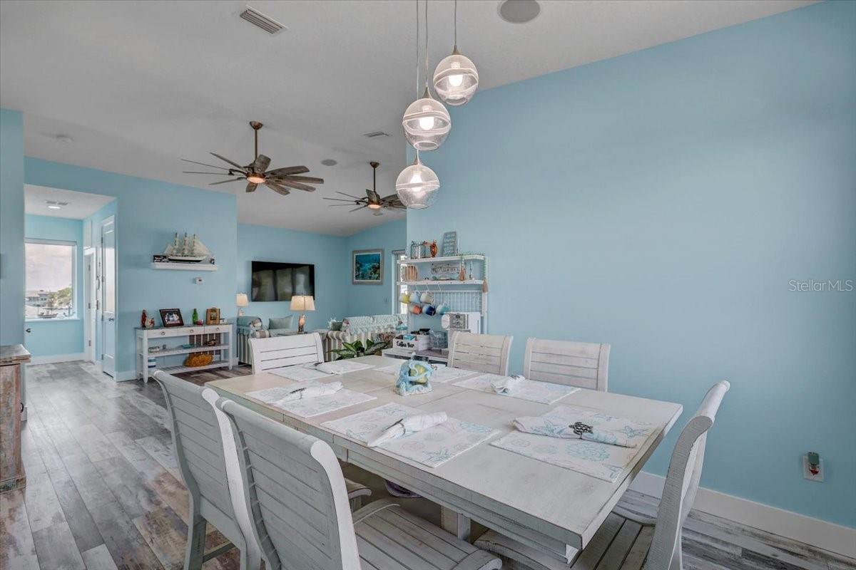 4389 5th Isle Dr Property Photo 42