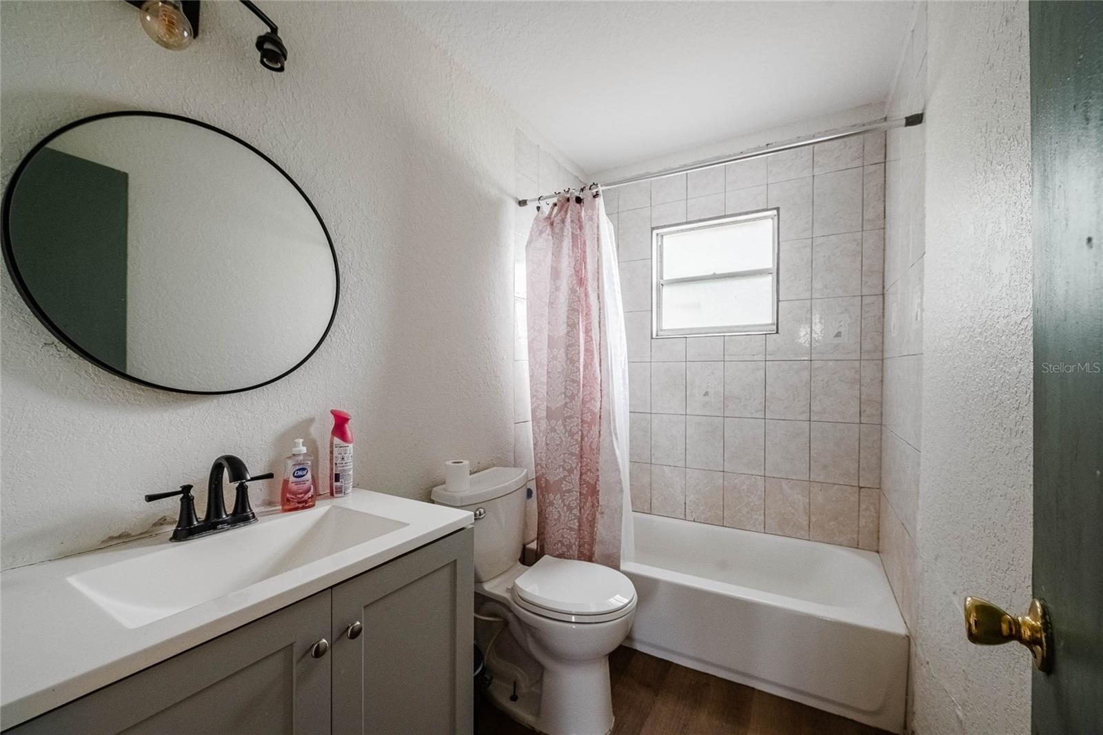 5 North St Property Photo 18