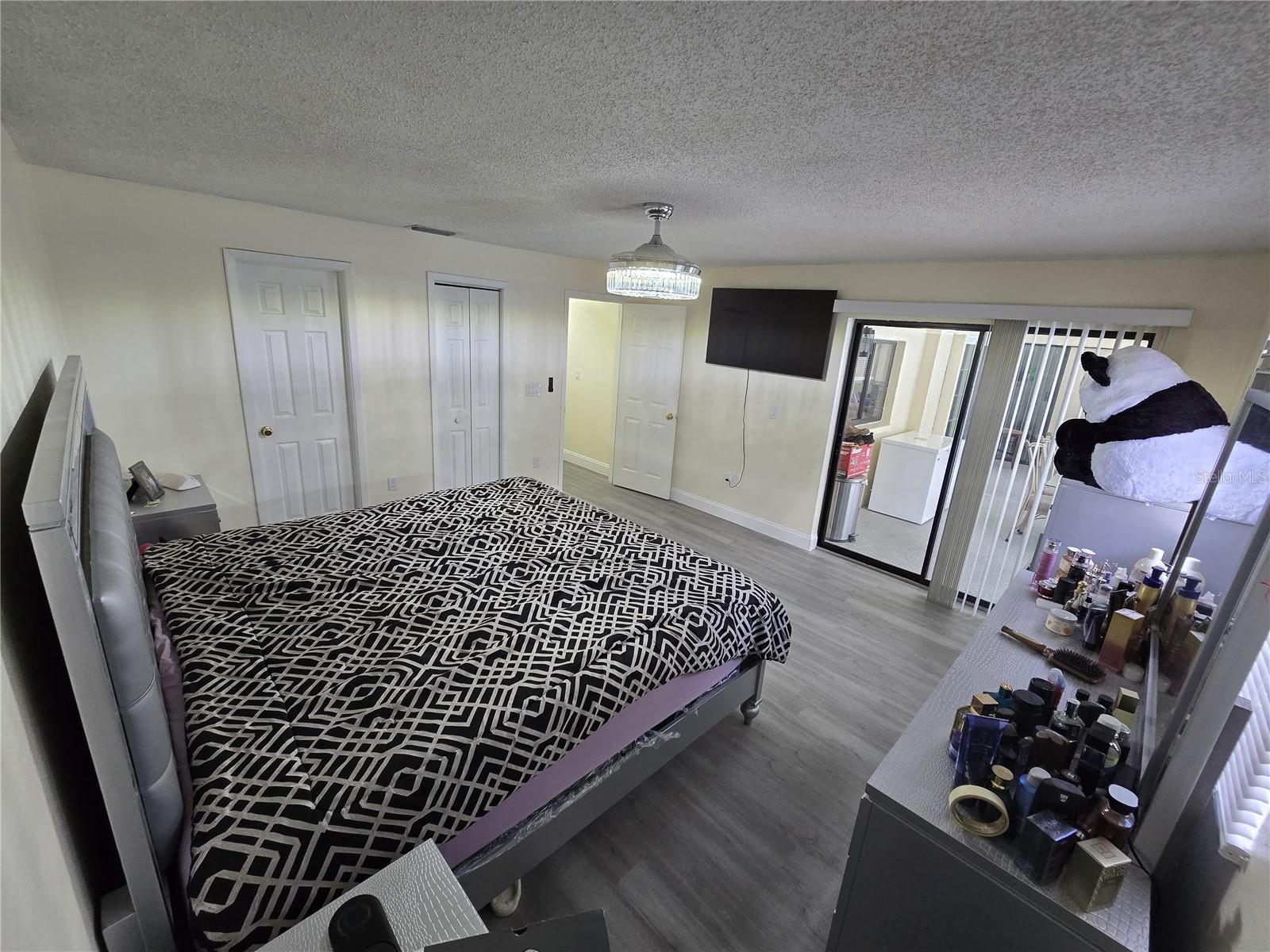 7264 Lindhurst St Property Photo 11