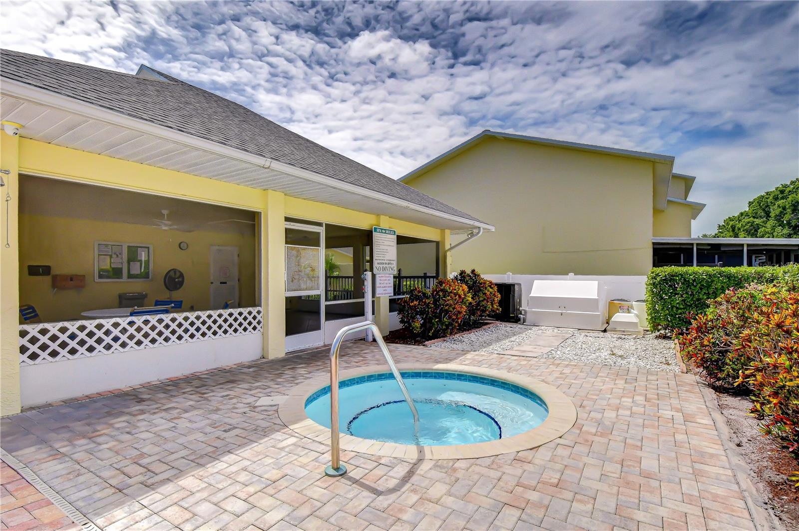 1050 Starkey Rd #2105 Property Photo 26
