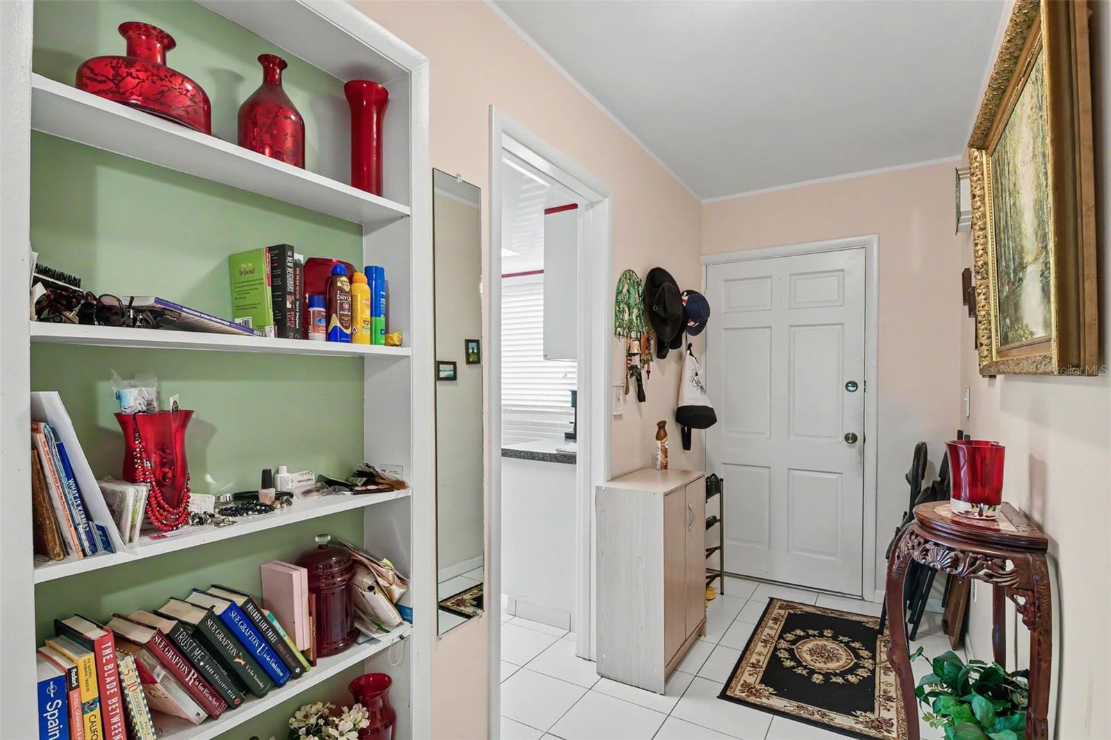 100 Glennes Ln #204 Property Photo 7