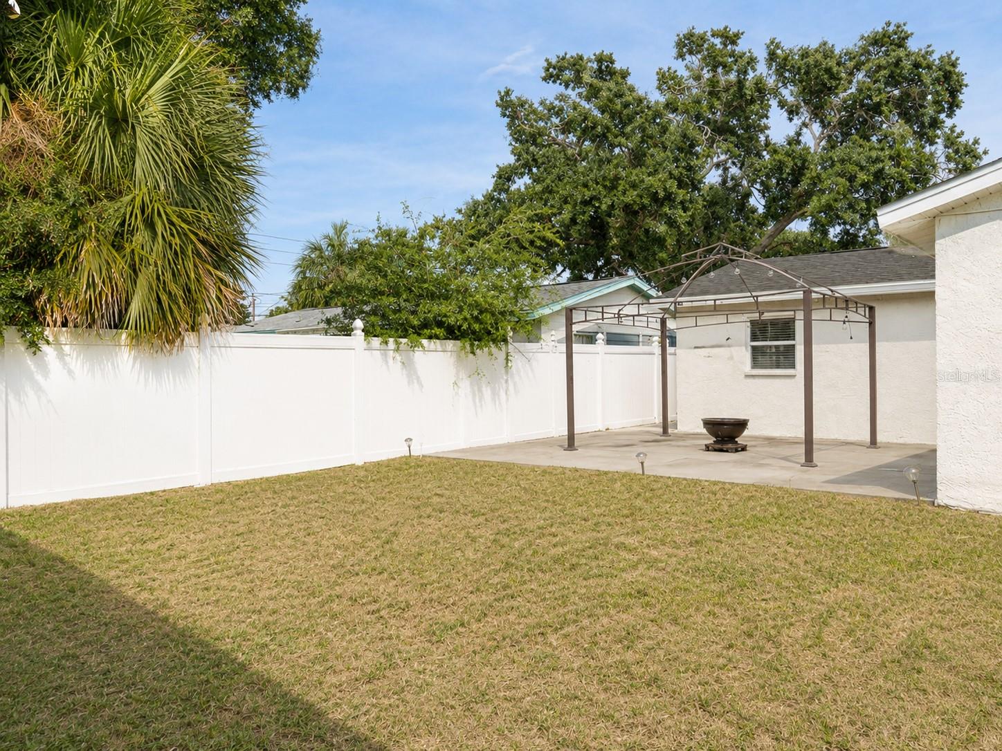 4741 76th Ave N Property Photo 17