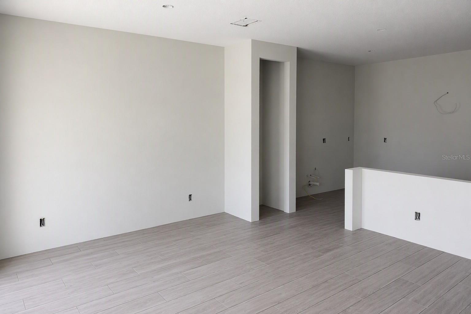 7538 Deer Valley Circle Property Photo 6