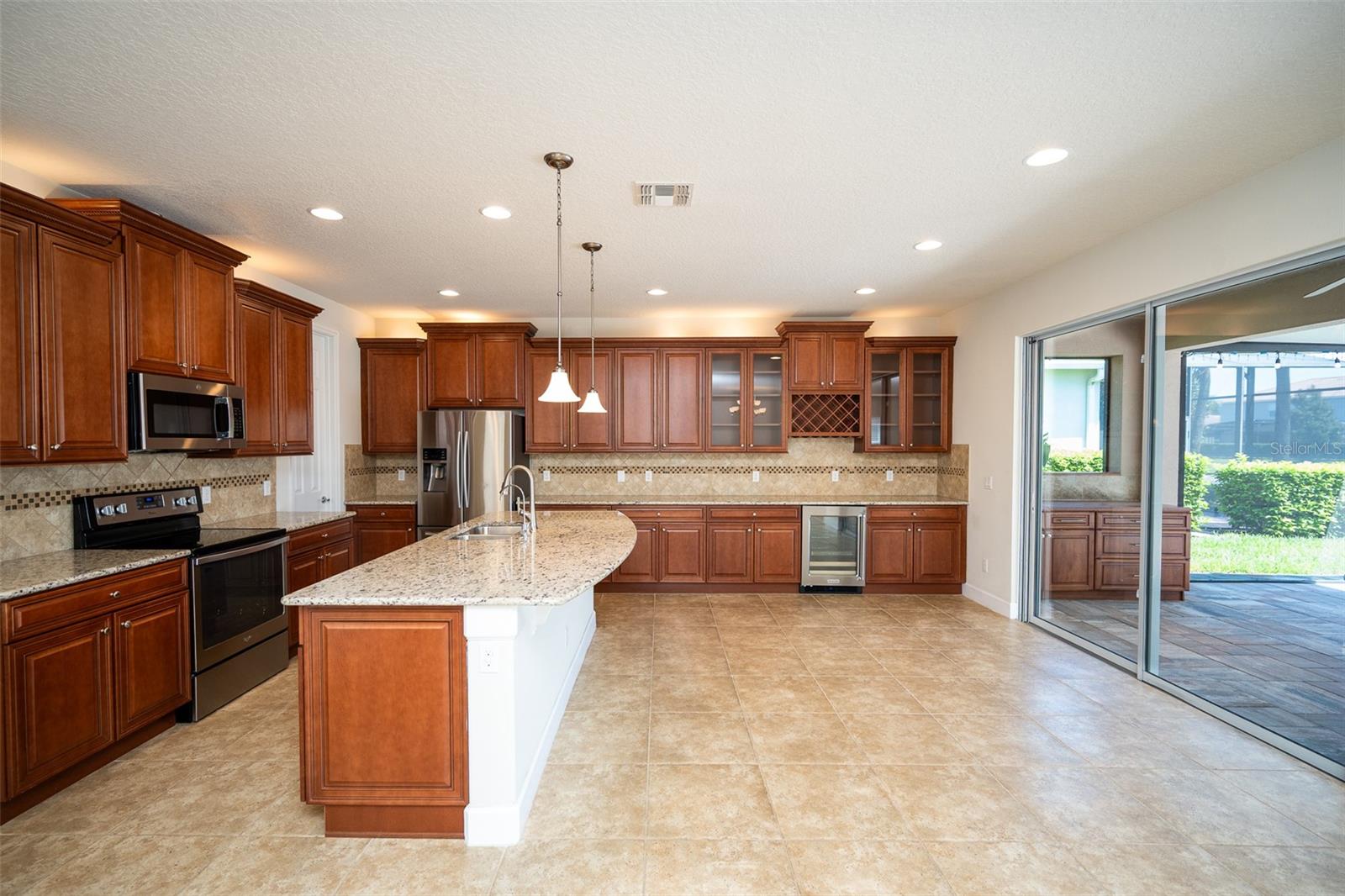 12077 Uleta Ln Property Photo 15