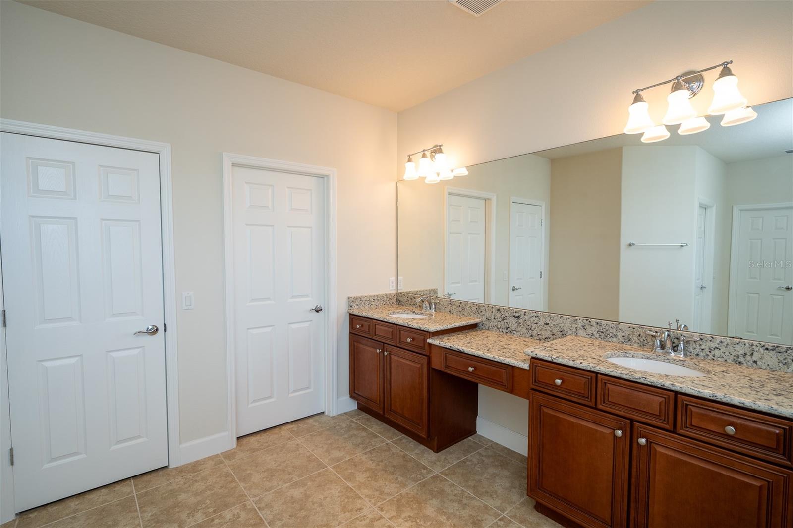 12077 Uleta Ln Property Photo 27