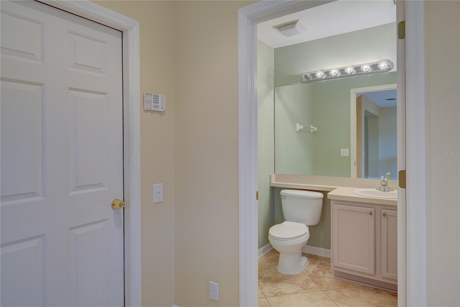 13298 Thoroughbred Loop Property Photo 10