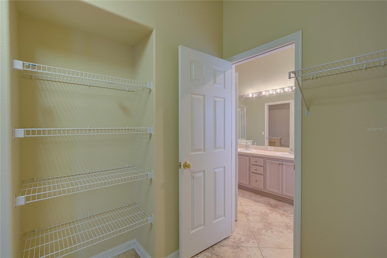 13298 Thoroughbred Loop Property Photo 16