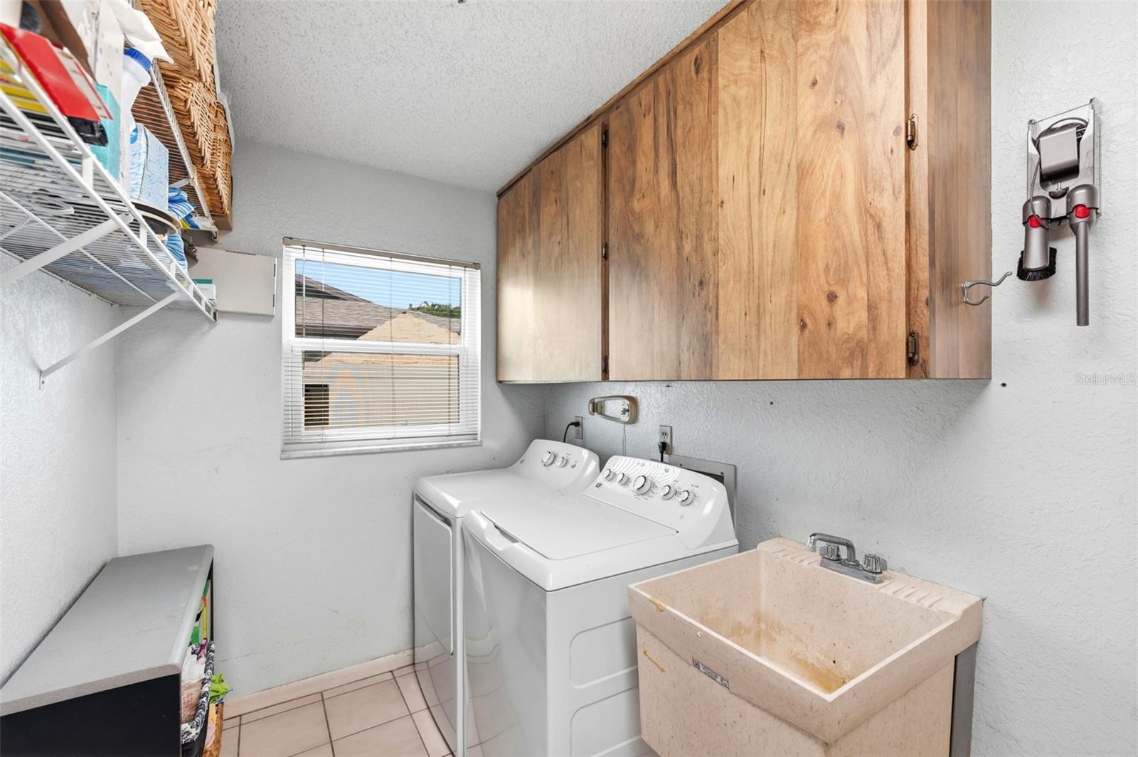 10744 97th St Property Photo 55