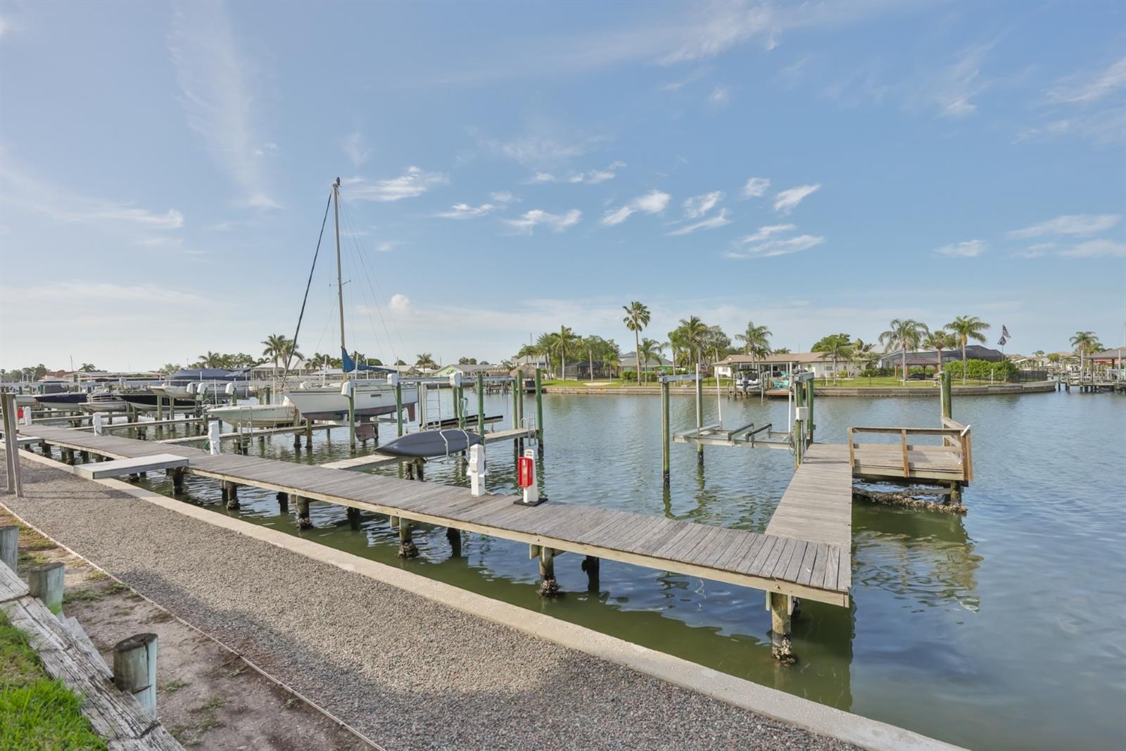 6432 Sunset Bay Cir Property Photo 9