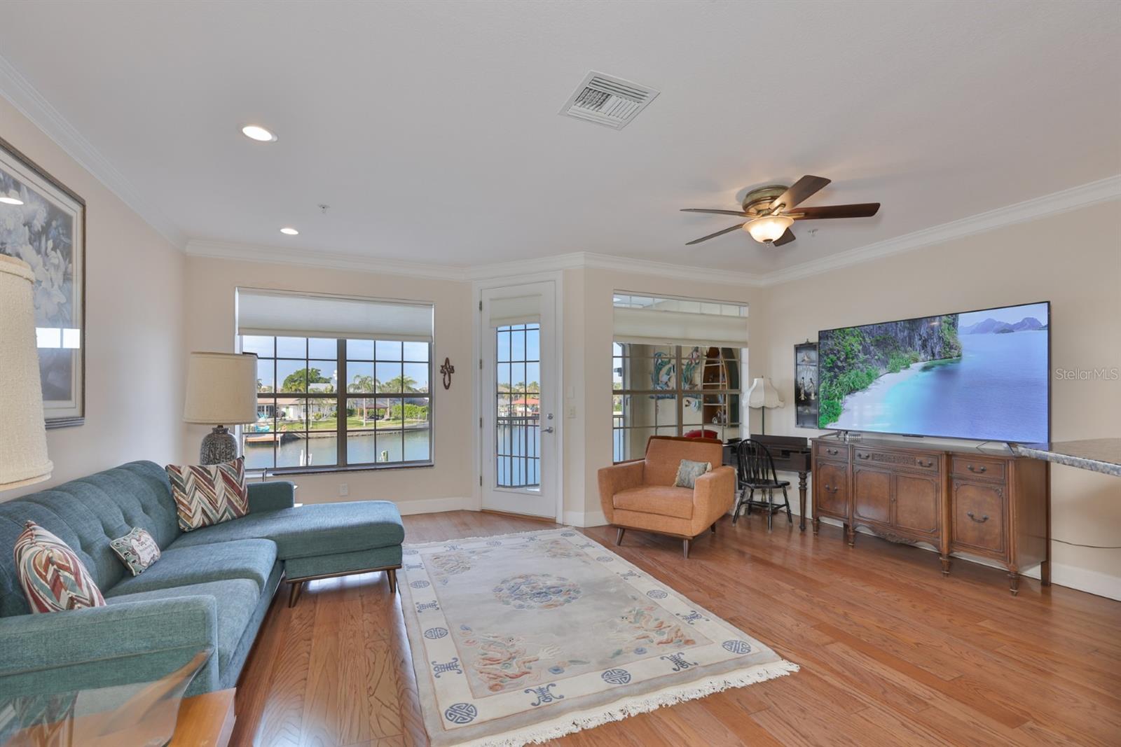 6432 Sunset Bay Cir Property Photo 15