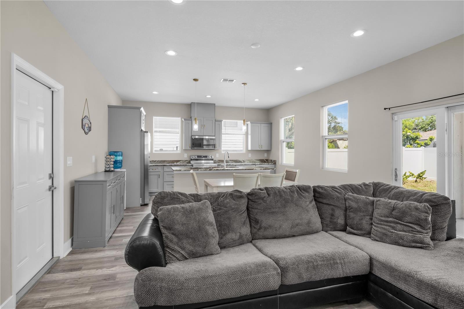 2404 Cassell Property Photo 11
