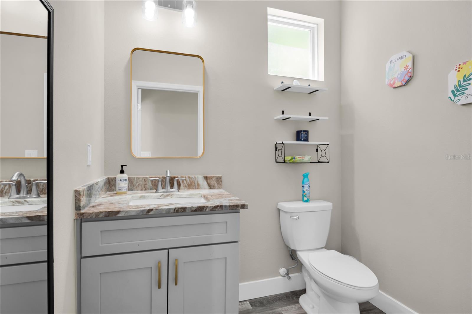 2404 Cassell Property Photo 14