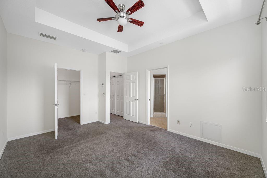 7125 102nd Ln Property Photo 6