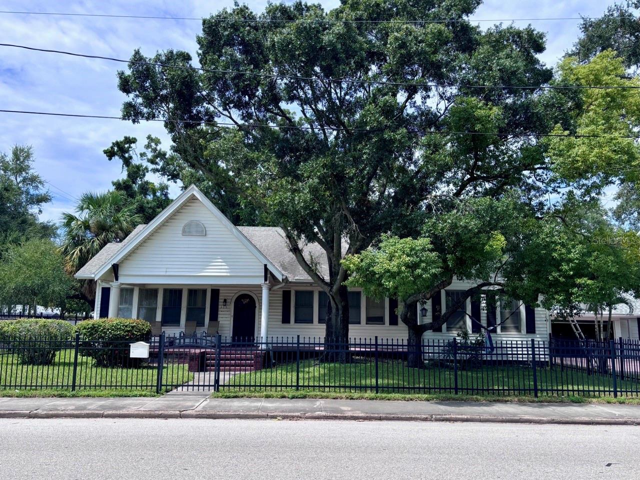 315 S Bermuda Blvd Property Photo 1