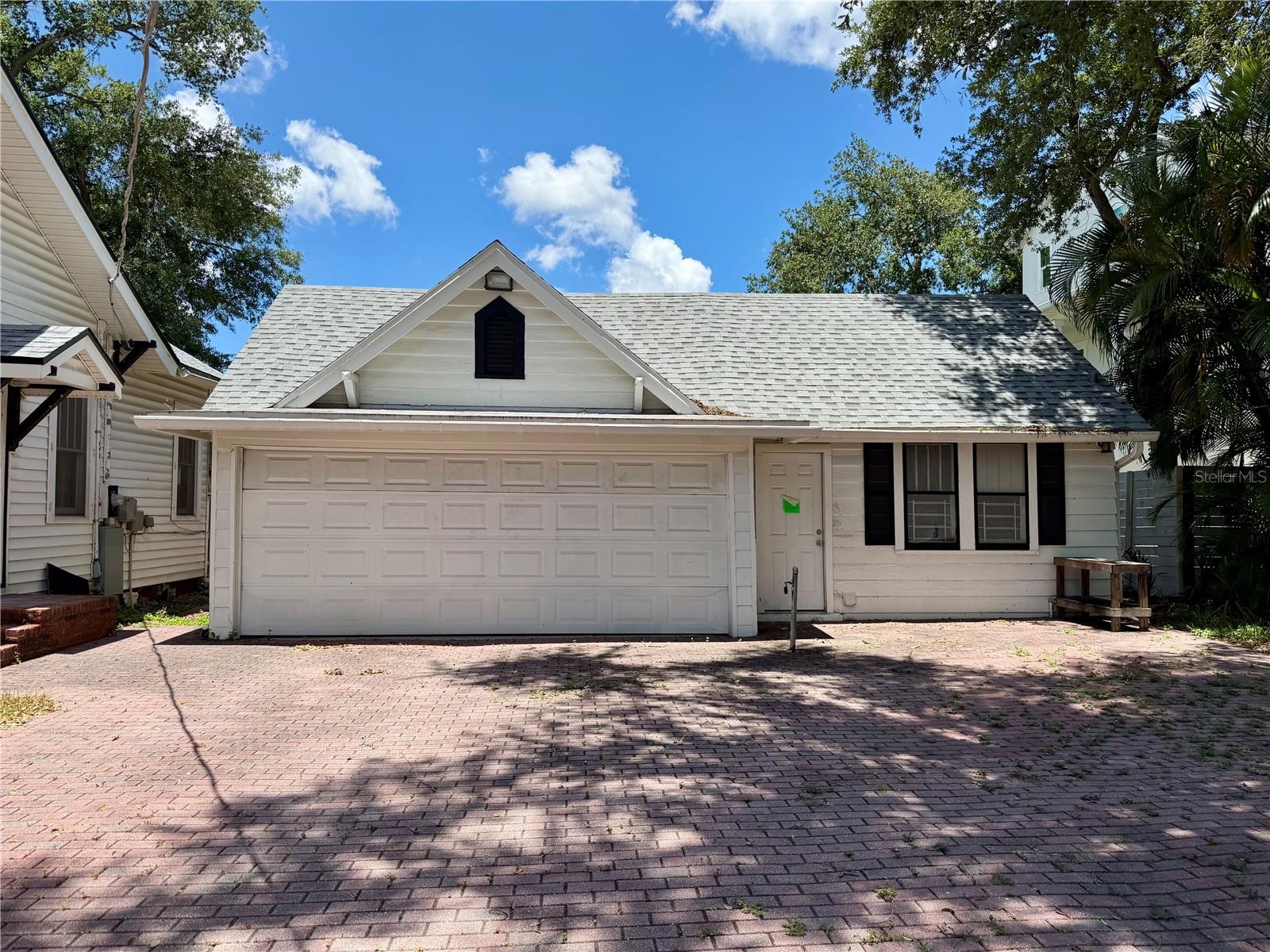 315 S Bermuda Blvd Property Photo 9