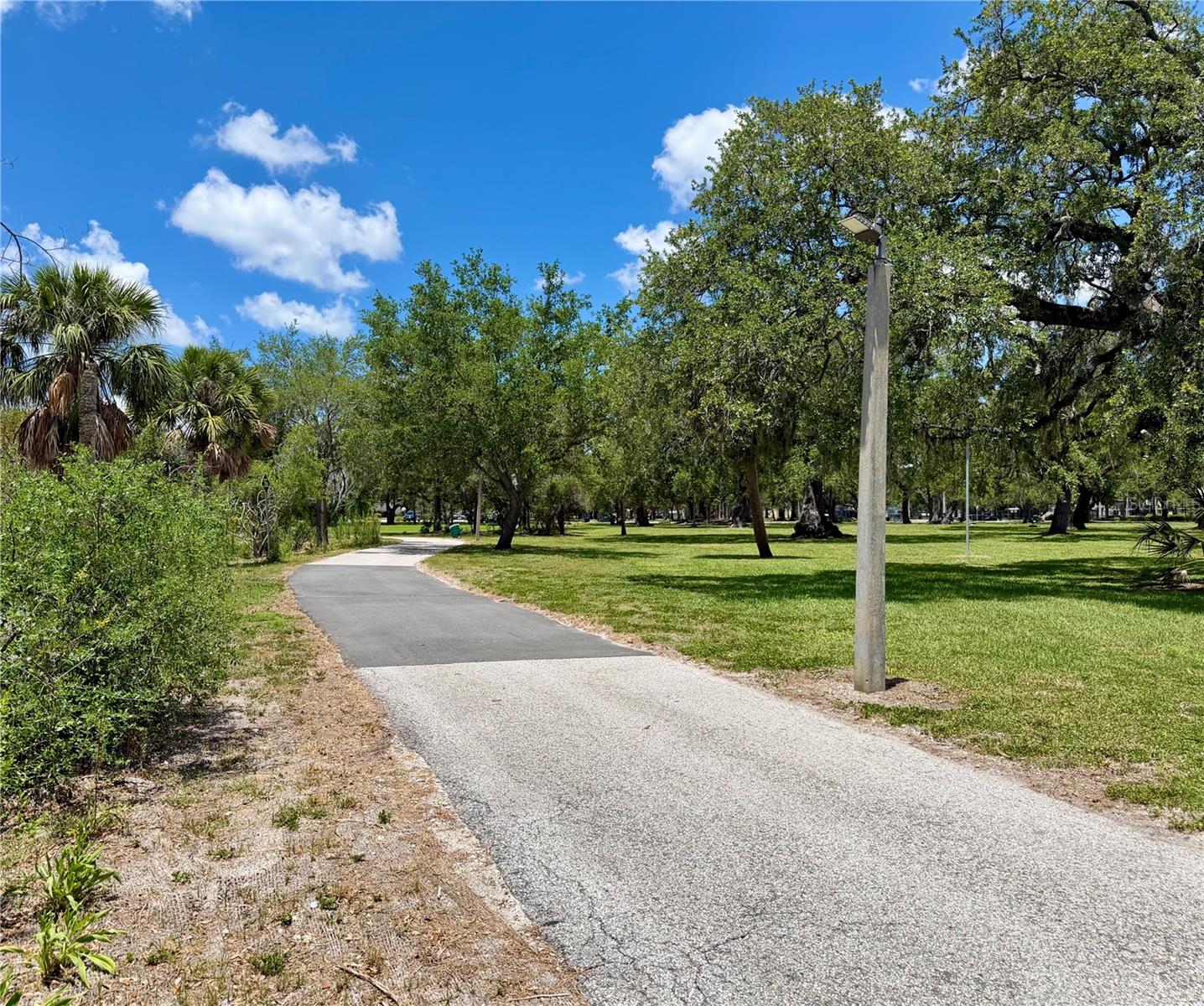 315 S Bermuda Blvd Property Photo 35