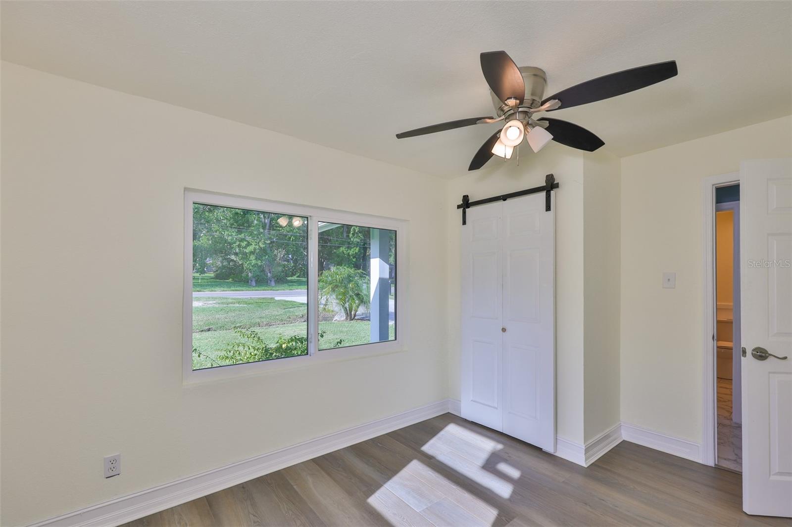 10922 Park Dr Property Photo 8
