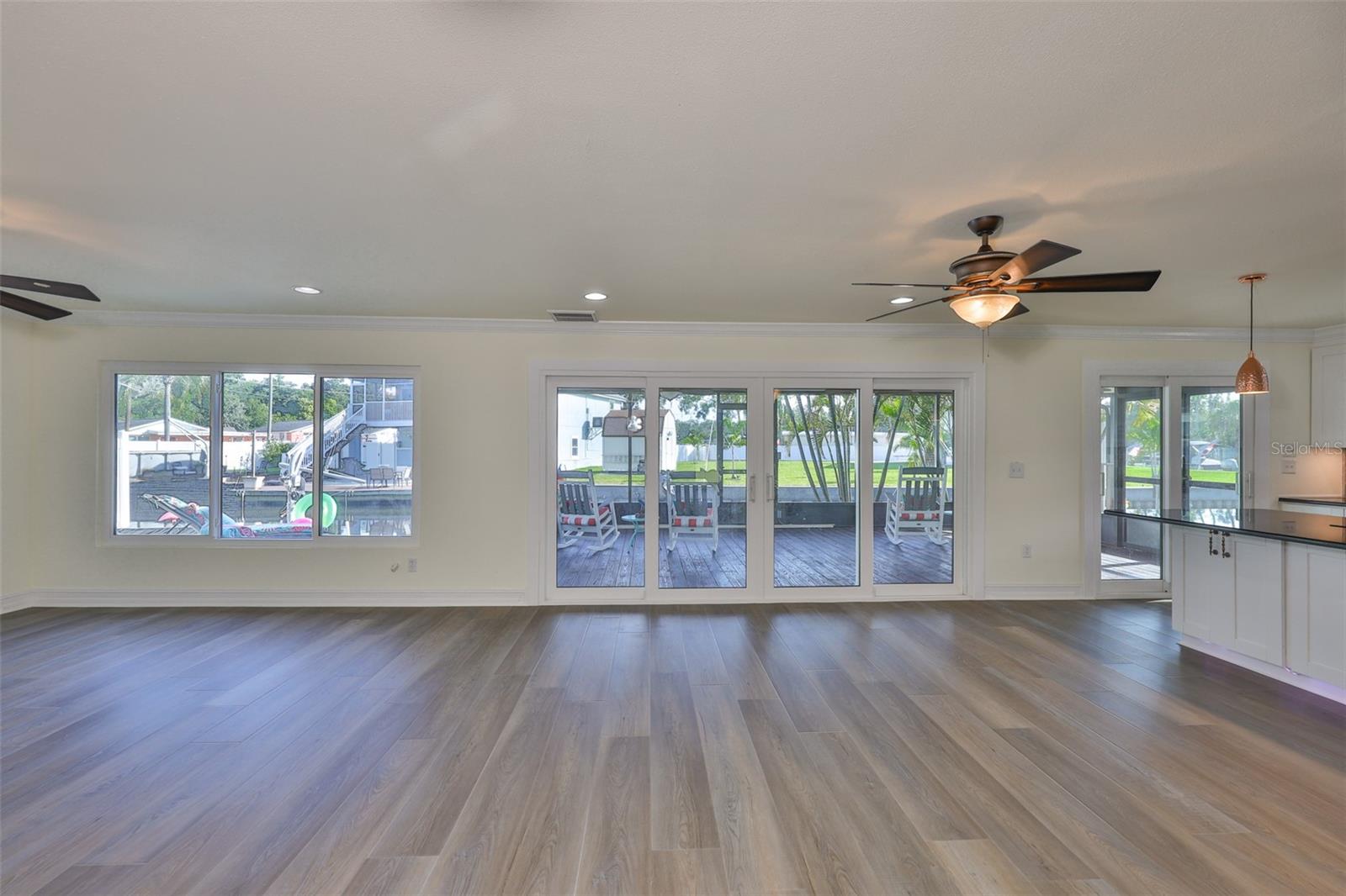10922 Park Dr Property Photo 19