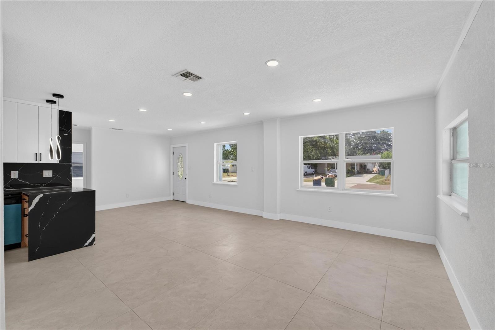 4711 W Lawn Ave Property Photo 22