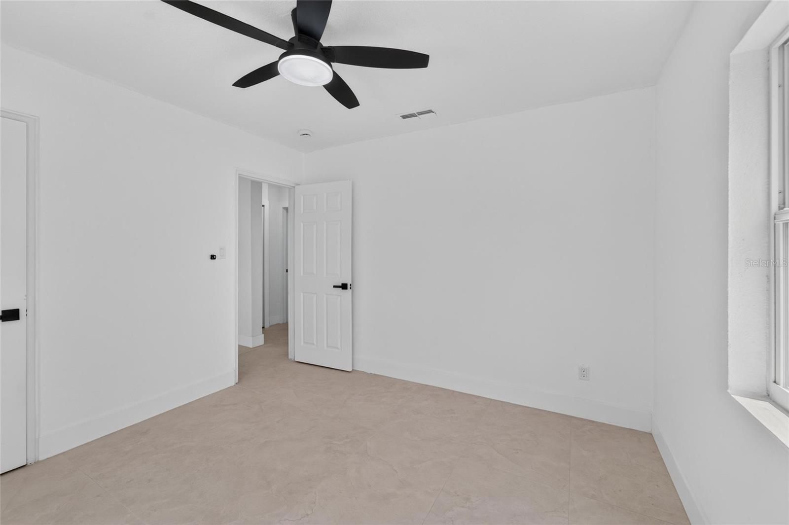 4711 W Lawn Ave Property Photo 40
