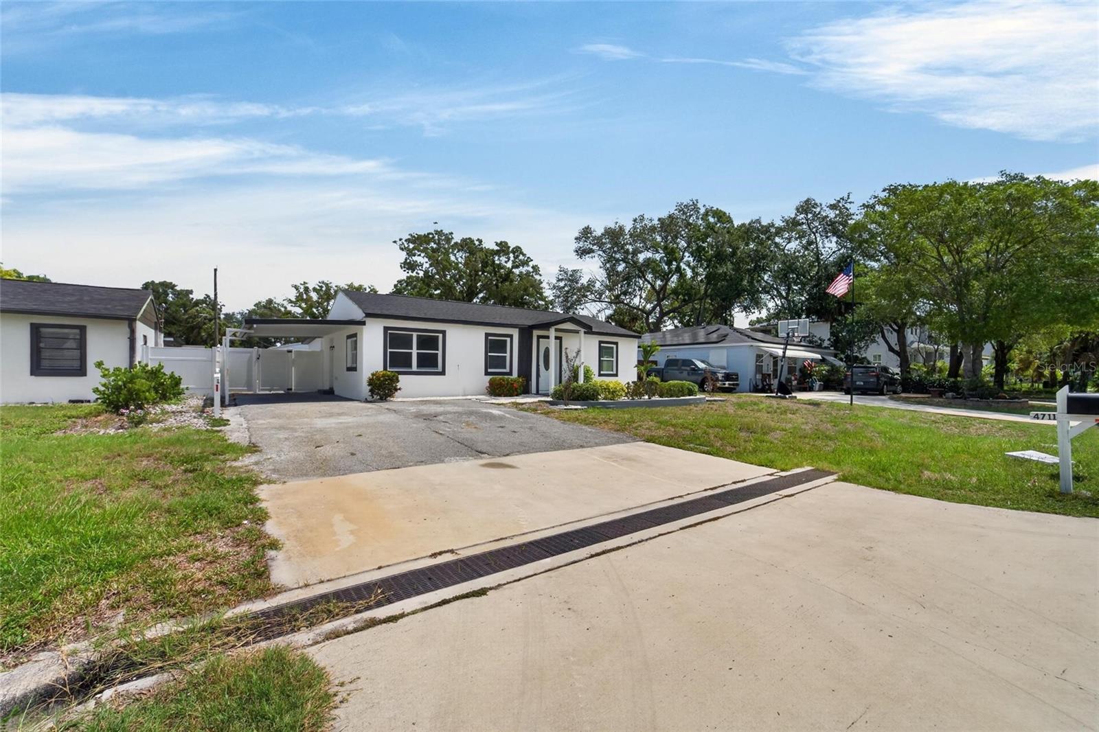 4711 W Lawn Ave Property Photo 55