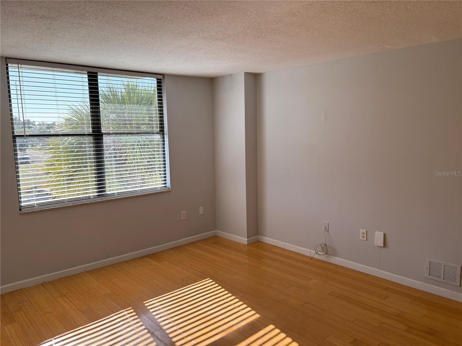 701 S Madison Ave #315 Property Photo 5