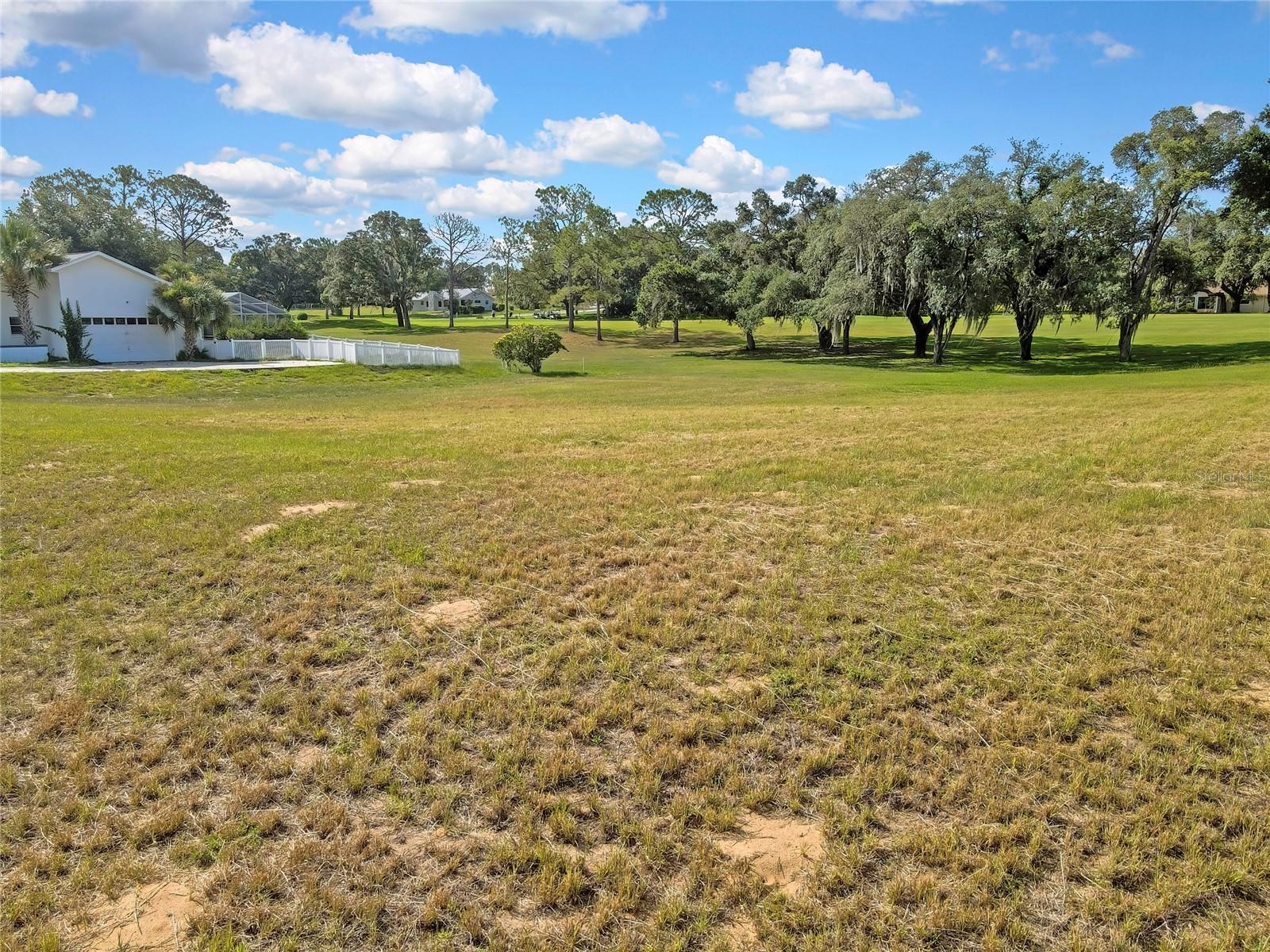 368 E Falconry Ct Property Photo 7