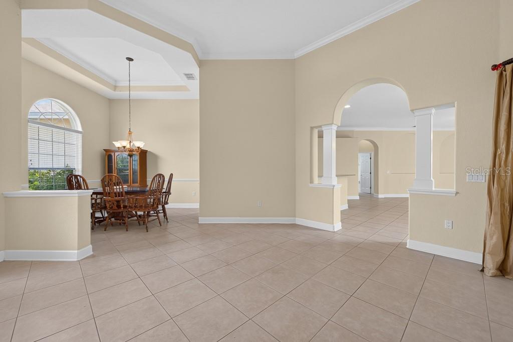 306 Terranova Blvd Property Photo 3