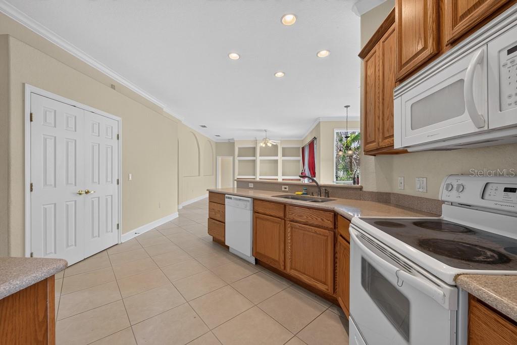 306 Terranova Blvd Property Photo 21