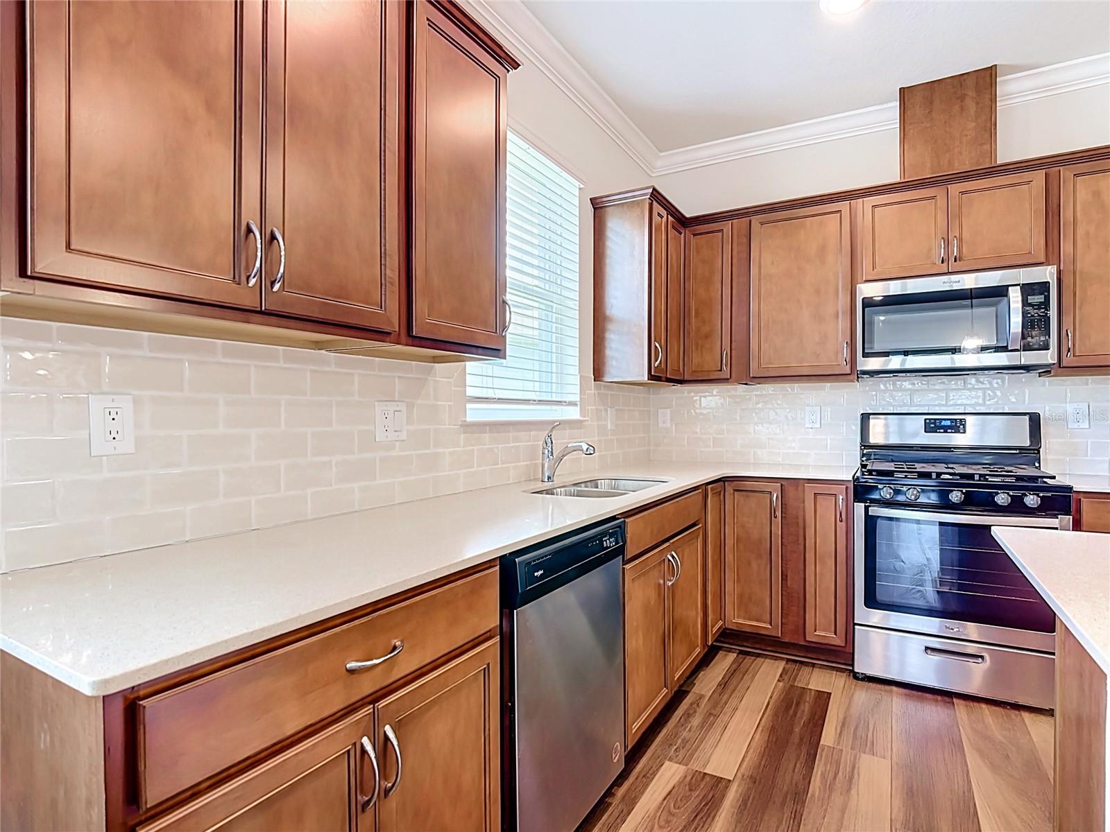 2949 Cherry Blossom Loop Property Photo 3