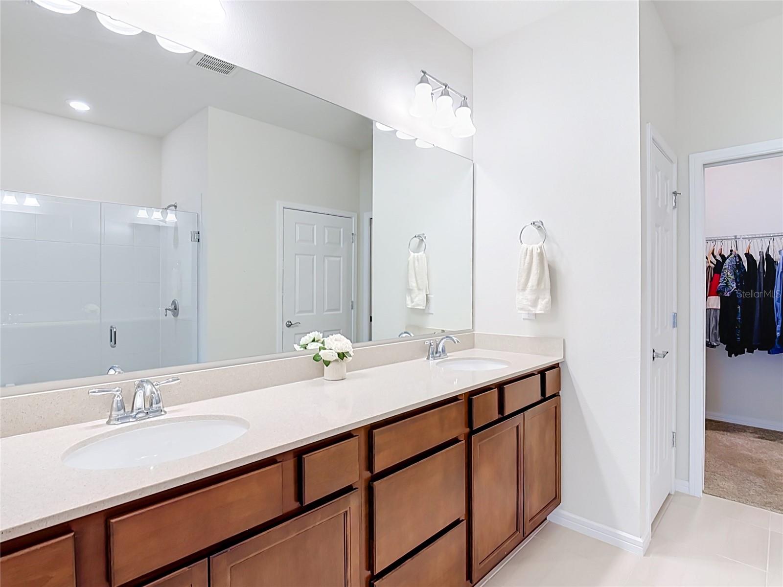 2949 Cherry Blossom Loop Property Photo 10