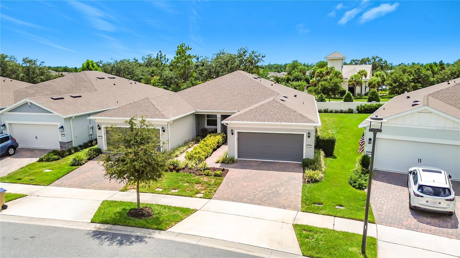 2949 Cherry Blossom Loop Property Photo 21