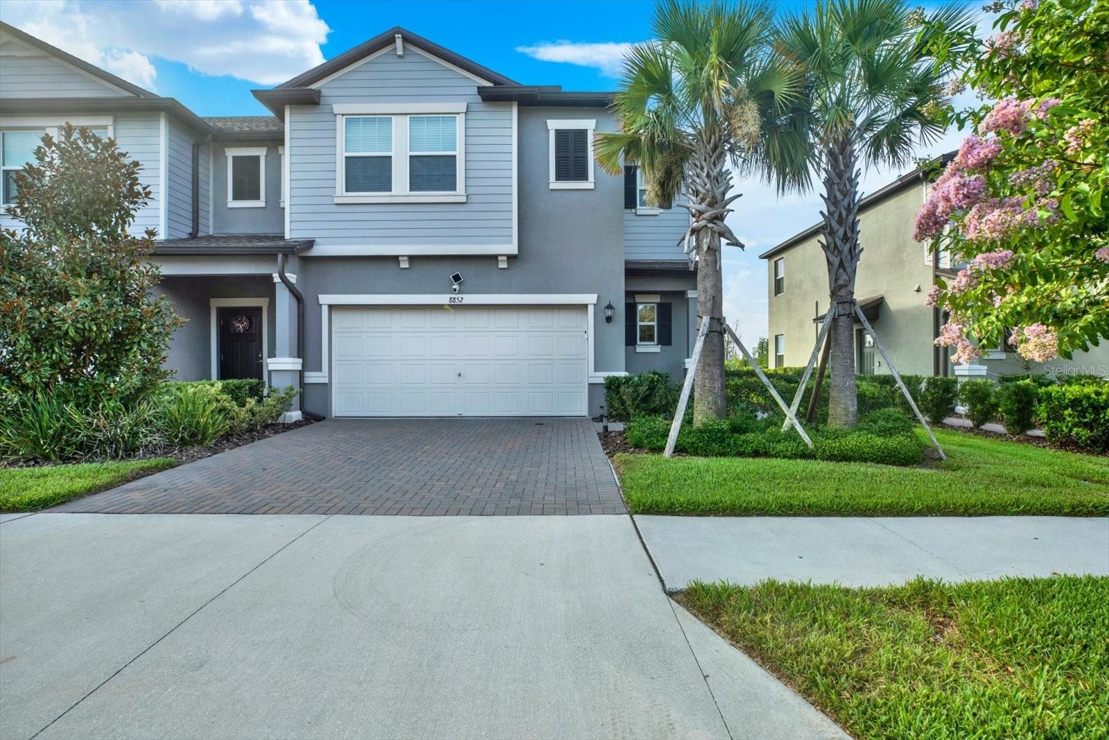 8852 Gallantree Pl Property Photo 3