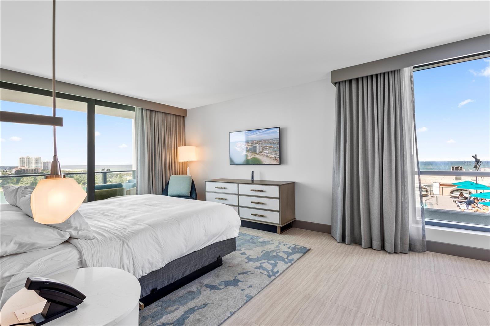 691 S Gulfview Blvd #1211 Property Photo 16