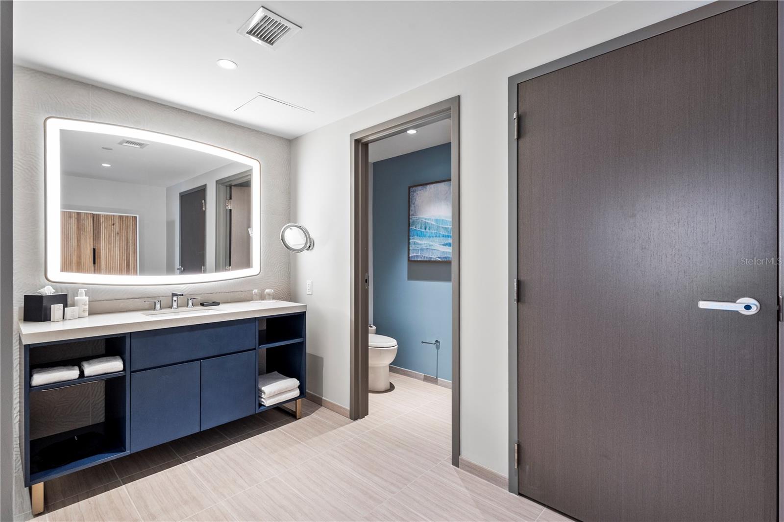 691 S Gulfview Blvd #1211 Property Photo 30