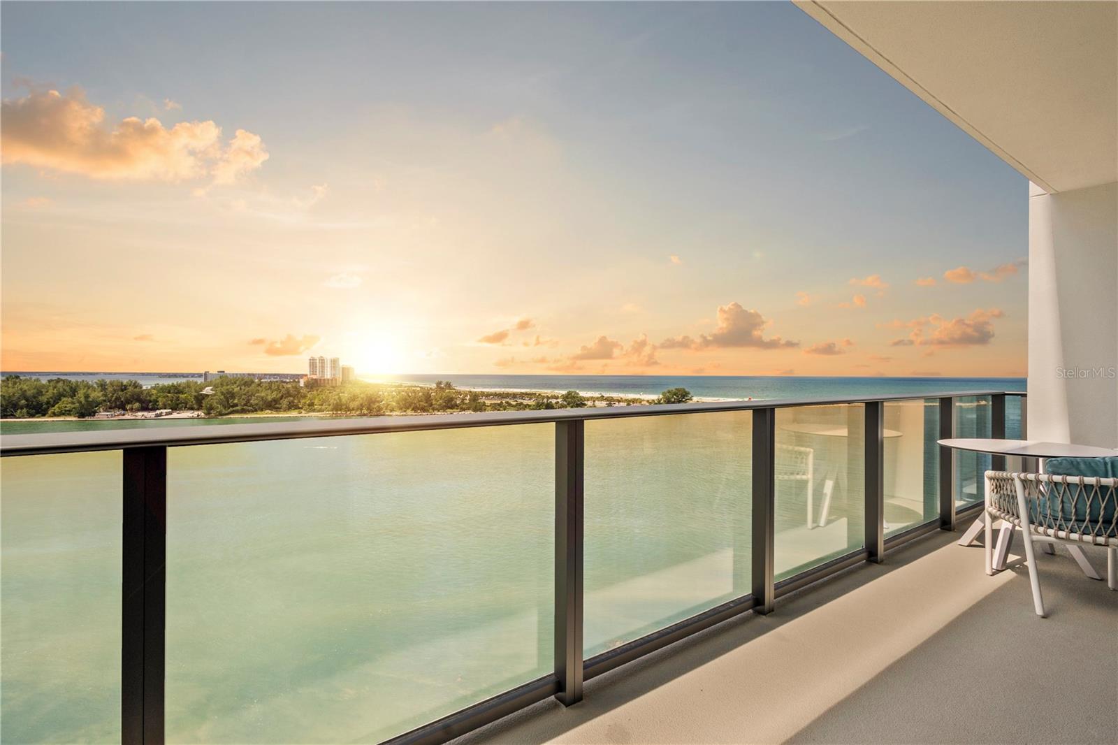 691 S Gulfview Blvd #1211 Property Photo 35