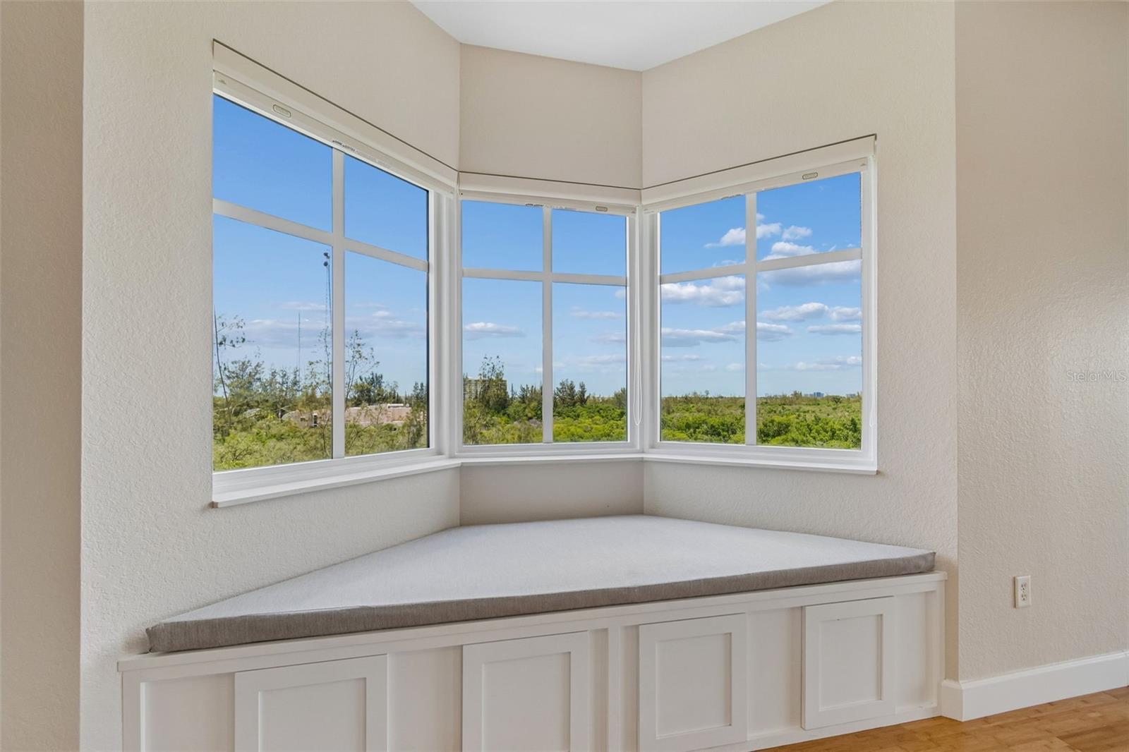 12033 Gandy Blvd N #151 Property Photo 16