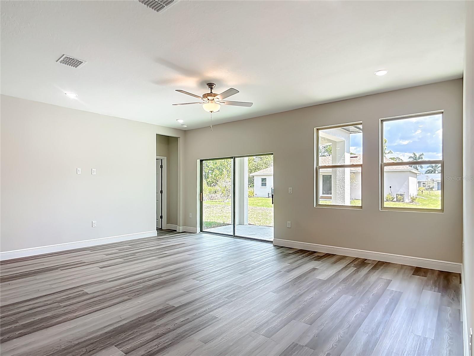 4418 Ponce De Leon Blvd Property Photo 13