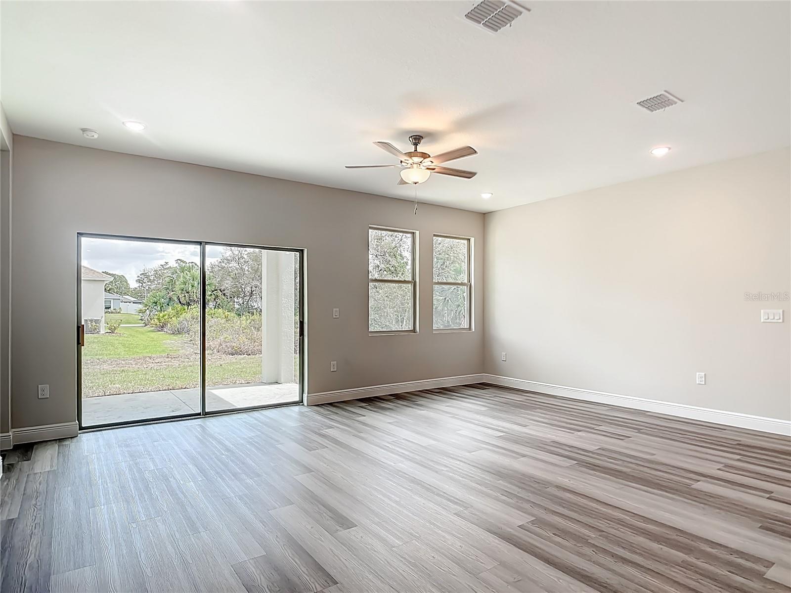 4418 Ponce De Leon Blvd Property Photo 14