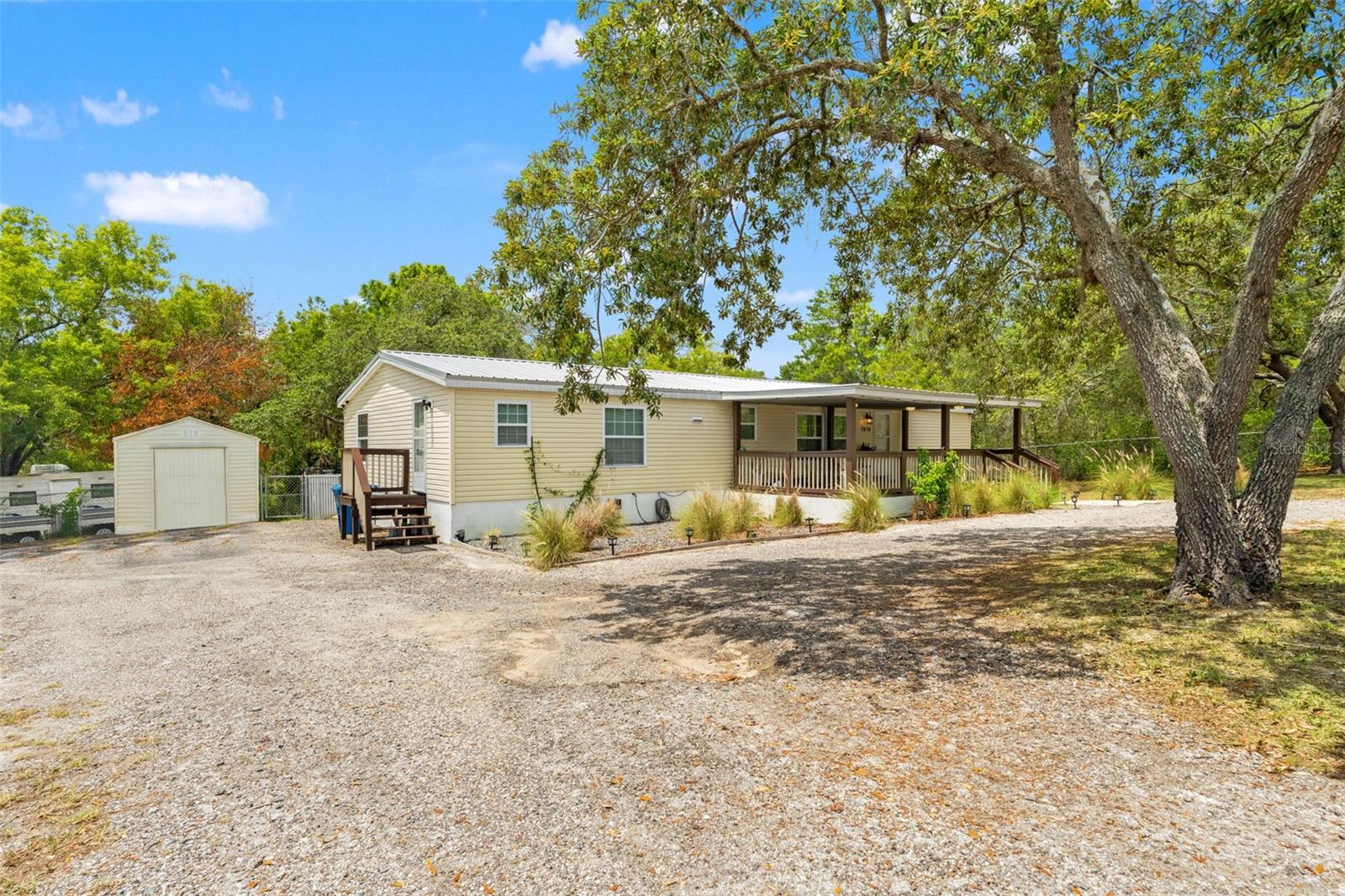 7876 Ridge Rd Property Photo 40