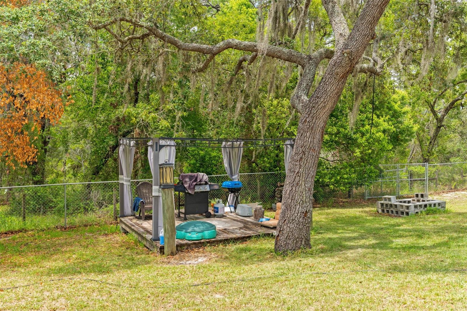 7876 Ridge Rd Property Photo 46
