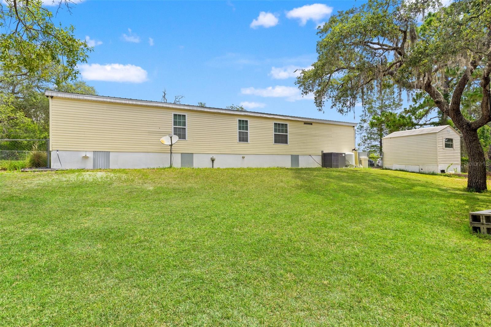 7876 Ridge Rd Property Photo 49