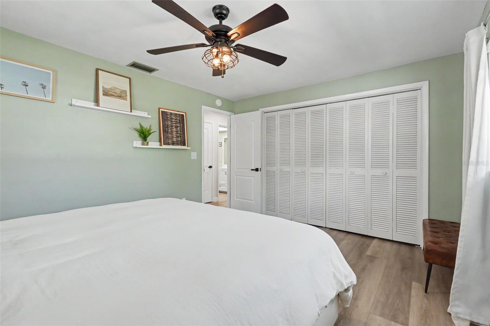 2061 Fair Oak Dr Property Photo 12
