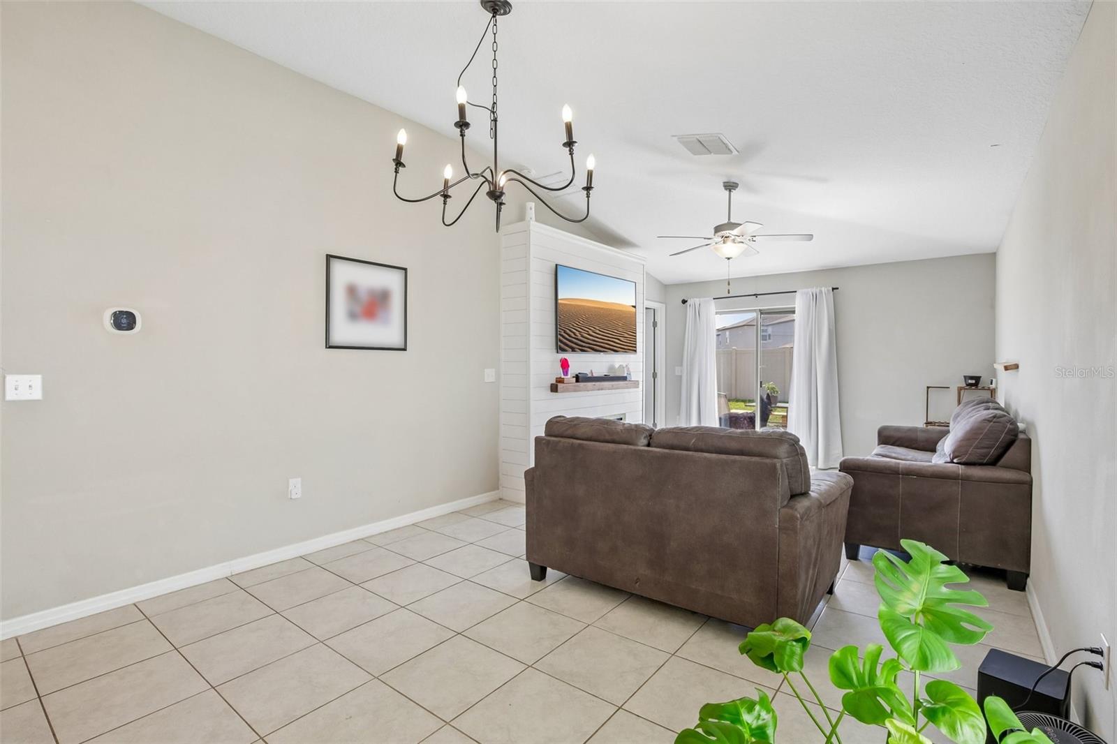 9415 Lemon Drop Loop Property Photo 3