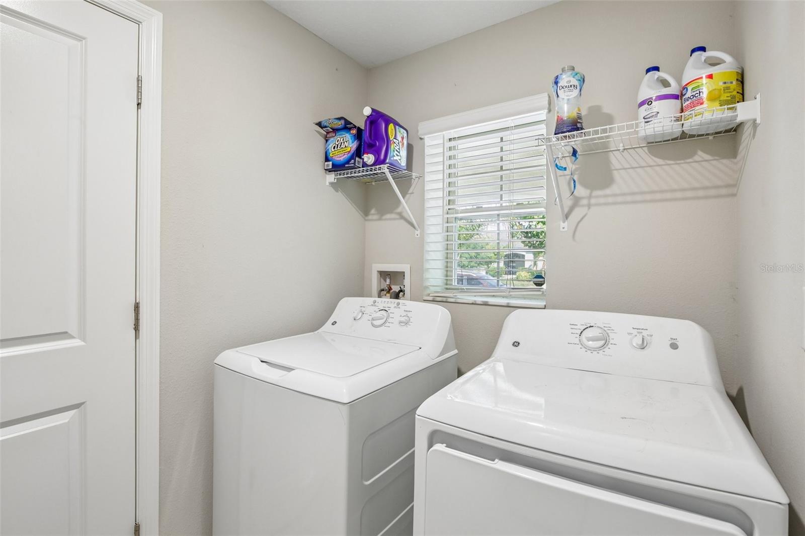 9415 Lemon Drop Loop Property Photo 21