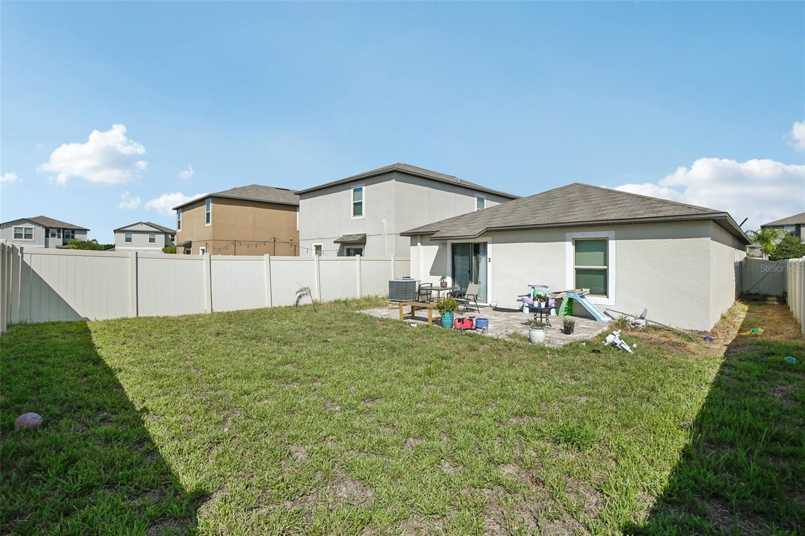 9415 Lemon Drop Loop Property Photo 28
