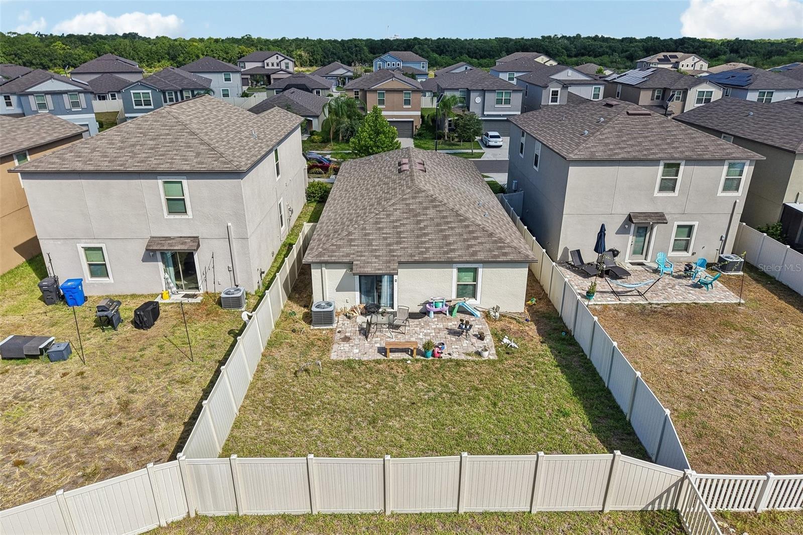 9415 Lemon Drop Loop Property Photo 34